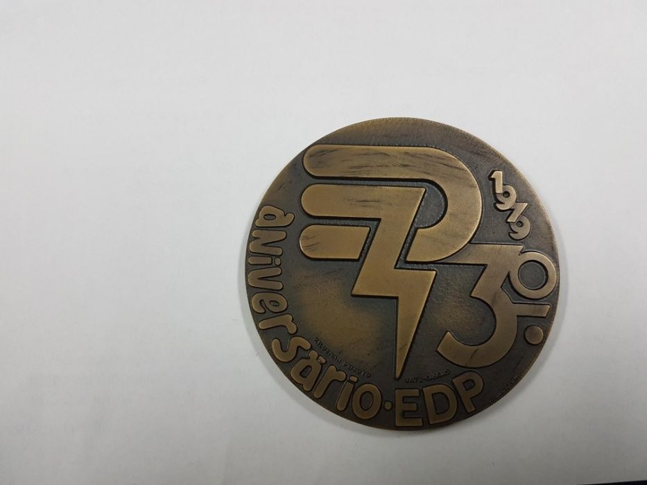 Medalha comemorativa do 3.º aniversário da EDP (1979)