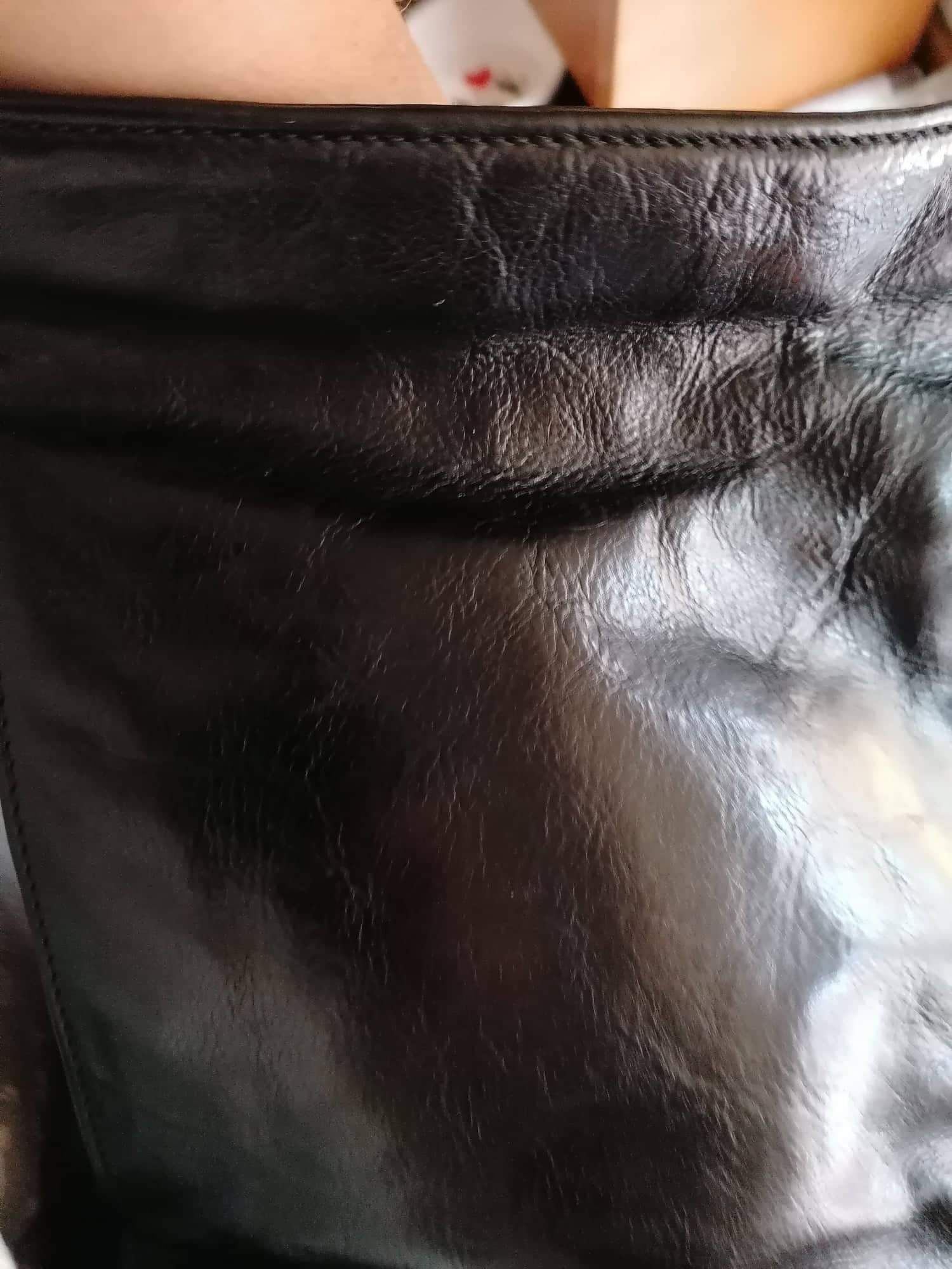 Mochila em pele genuína