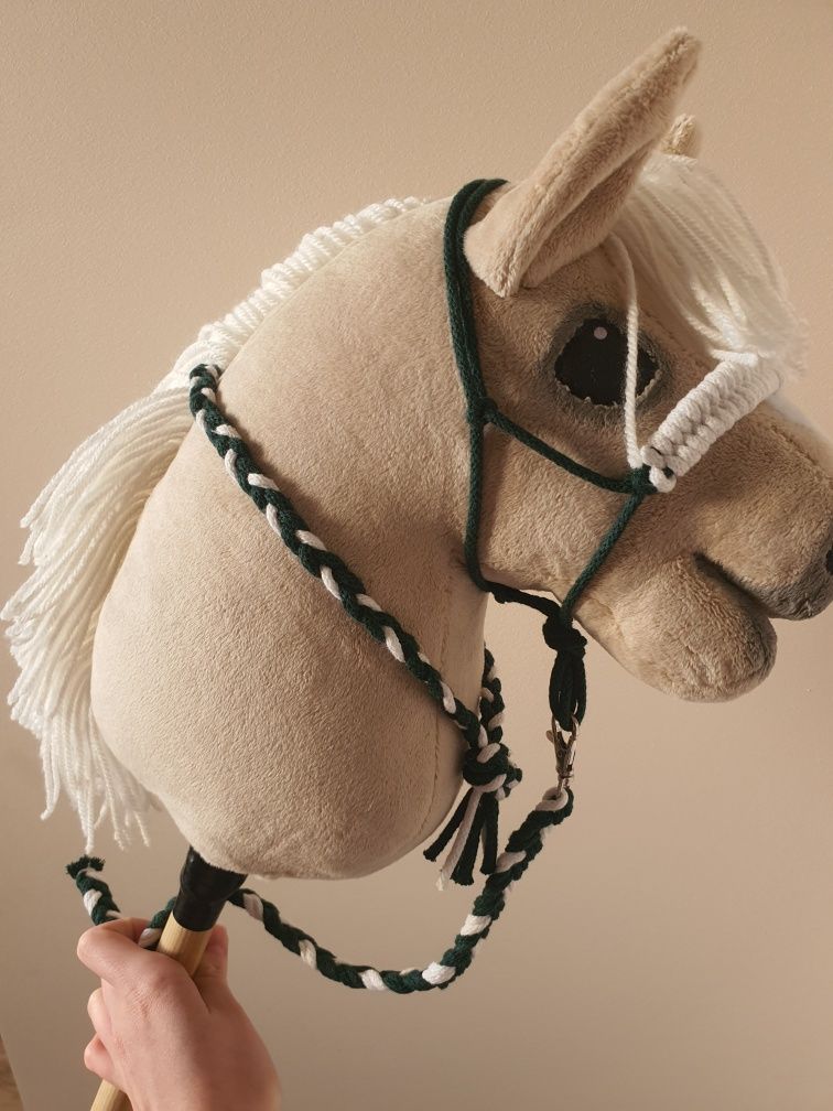 Zestaw sprzętu dla hobby horse - halter, cordeo, uwiąz