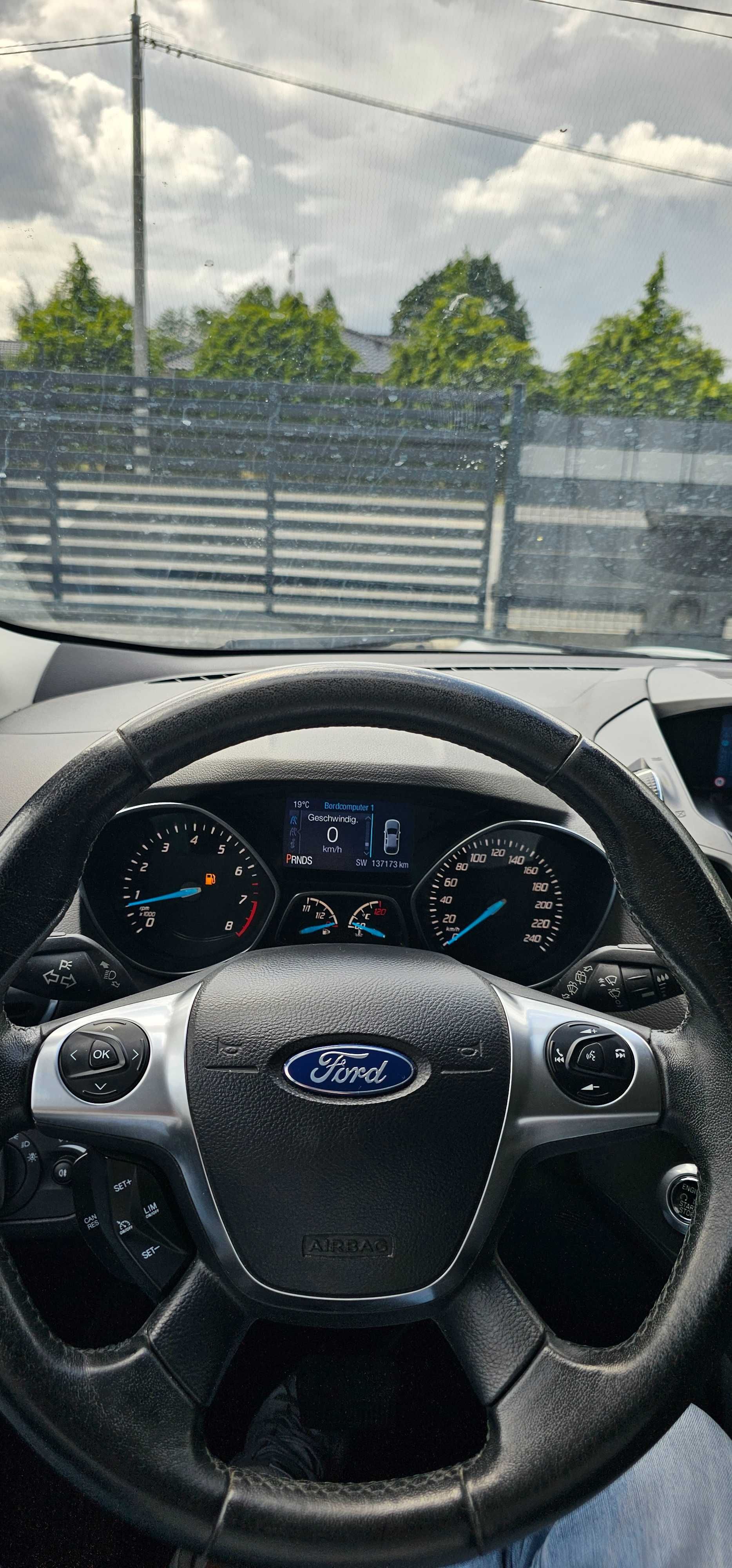 Ford Kuga 1.5 EcoBoost 4WD Titanium
