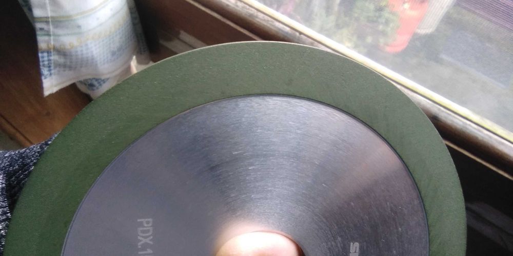 Roda para amolar discos de diamante