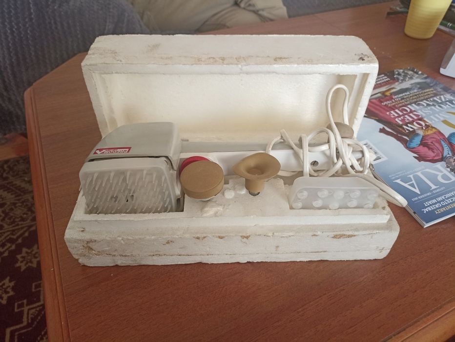 Masażer firmy predom PRL