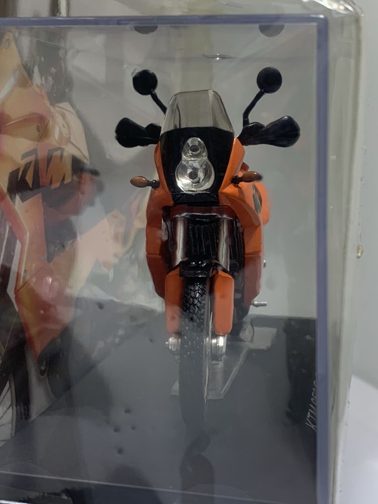 KTM 950 Adventure S Altaya 1:24