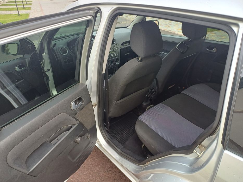 Ford Fusion 2010