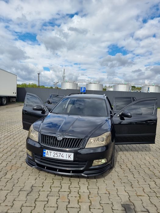 Skoda Octavia A5 2013 рік в RS Обвісі 1.6 дизель на гарній комплектаці