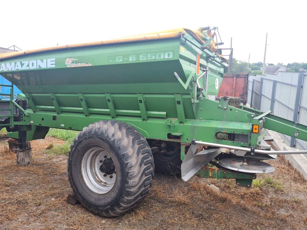 Amazone ZG-B 5500 Розкидач мінеральних добрив рум