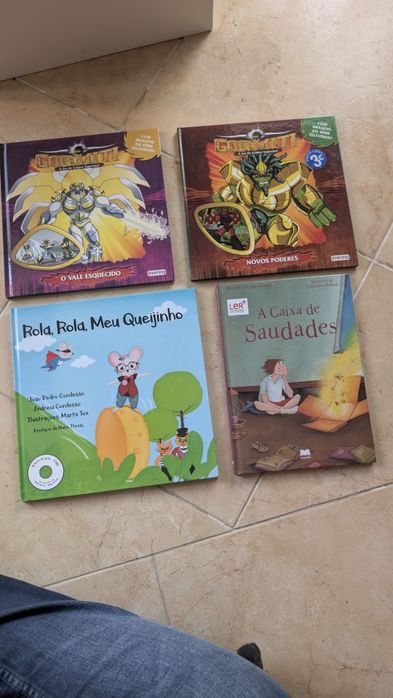Diversos livros infantis