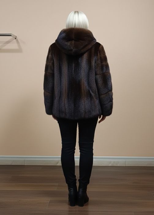 Шуба натуральна норка р M-L