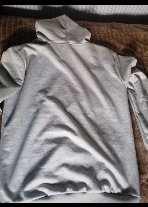 Hoodie cinzenta "Dead Bull"