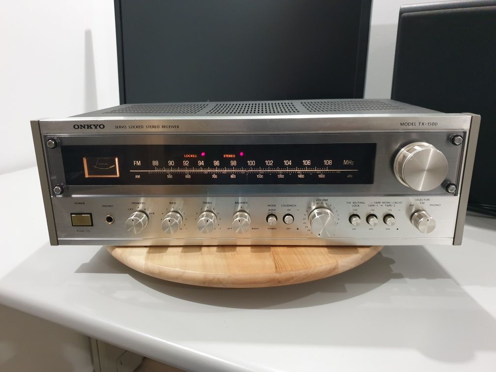 Amplificador Receiver Onkyo TX-1500