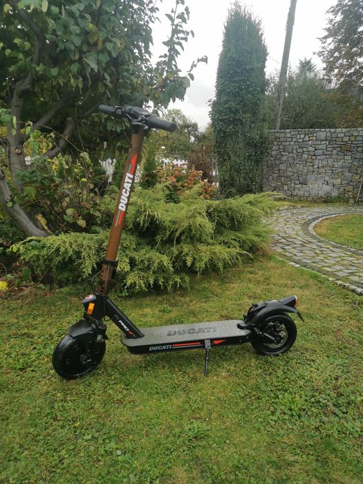 Hulajnoga elektryczna ducati pro 2 Evo + Bonus
