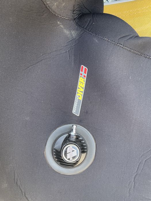 Suchy skafander rozm L