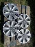Oryginalne kołpaki 16” Vw stan perfekcyjny