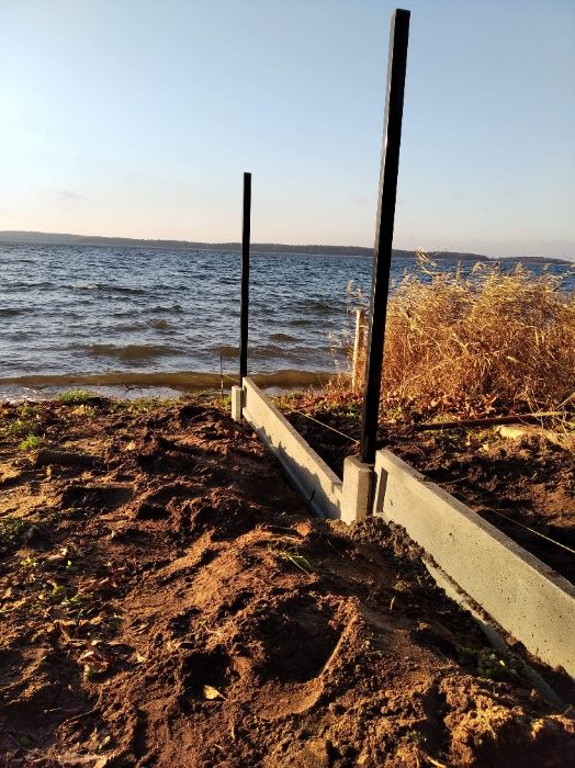 Panel Ogrodzeniowy 3D OC+RAL fi4mm h=1230mm+ podmurówka Komplet