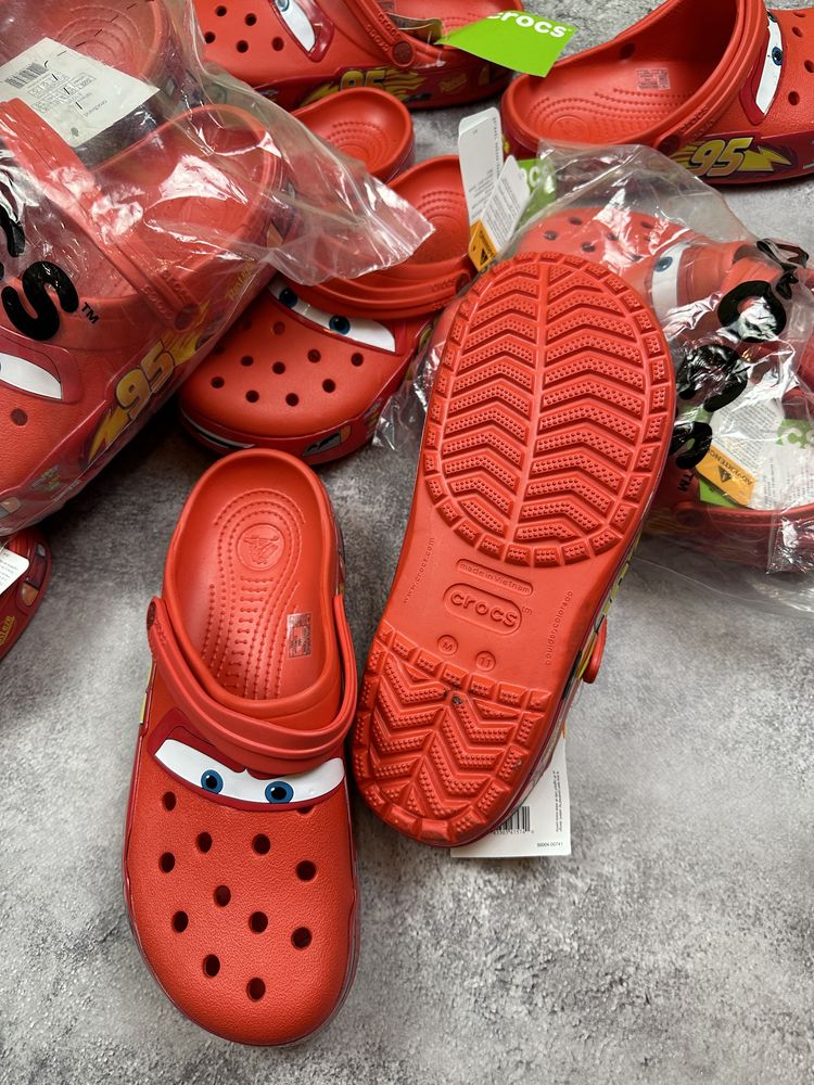 Всі розміри Crocs McQueen кроксы маквин молнія маквін