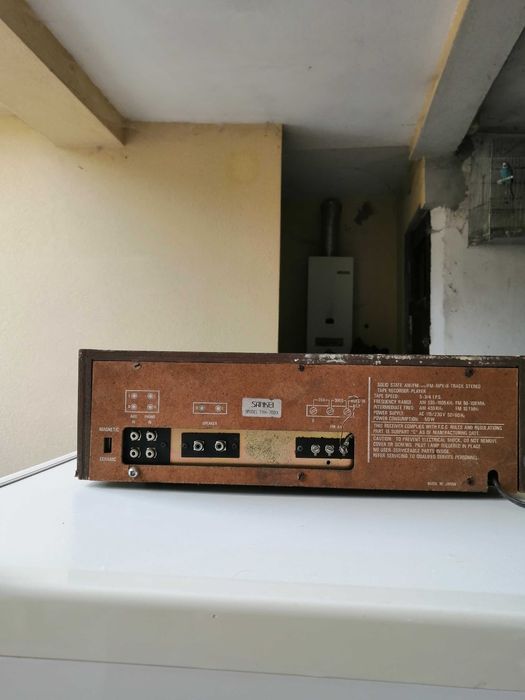 Radio antigo de cartuchos