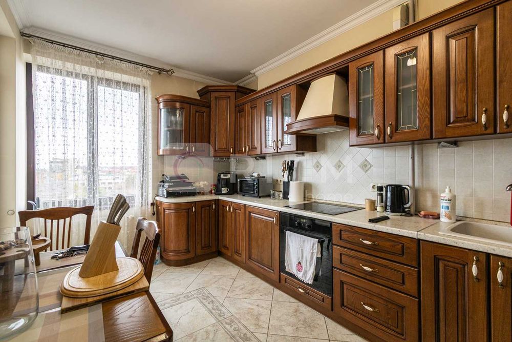 Оренда двокімнатної квартири в самому серці Івано-Франківська