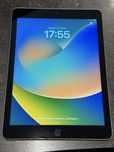 Планшет Apple iPad 5 (2017) A1822 32Gb