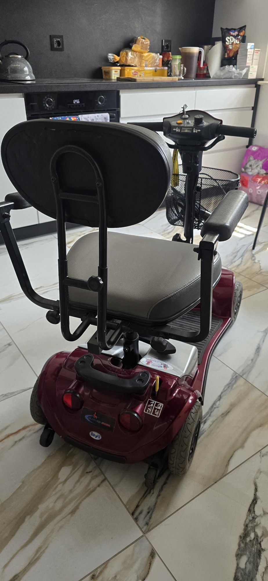 Skuter Elektryczny Inwalidzki Pojazd do seniora osoby niepełnosprawnej