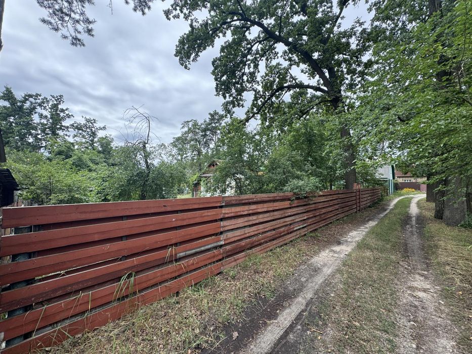 Ділянка 12 соток з комуніаціями в Ірпені, вул. Щаслива