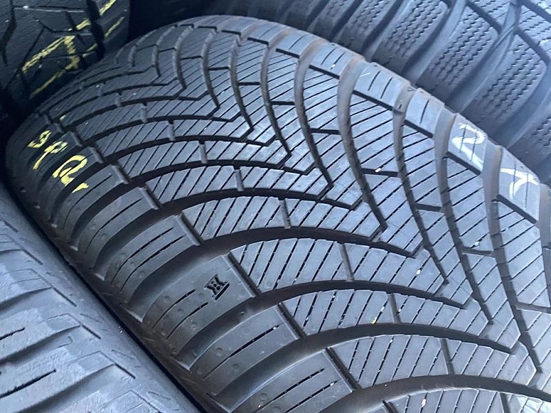215/55r18 Kumho Solus HA32_6,5mm_2szt_(204)