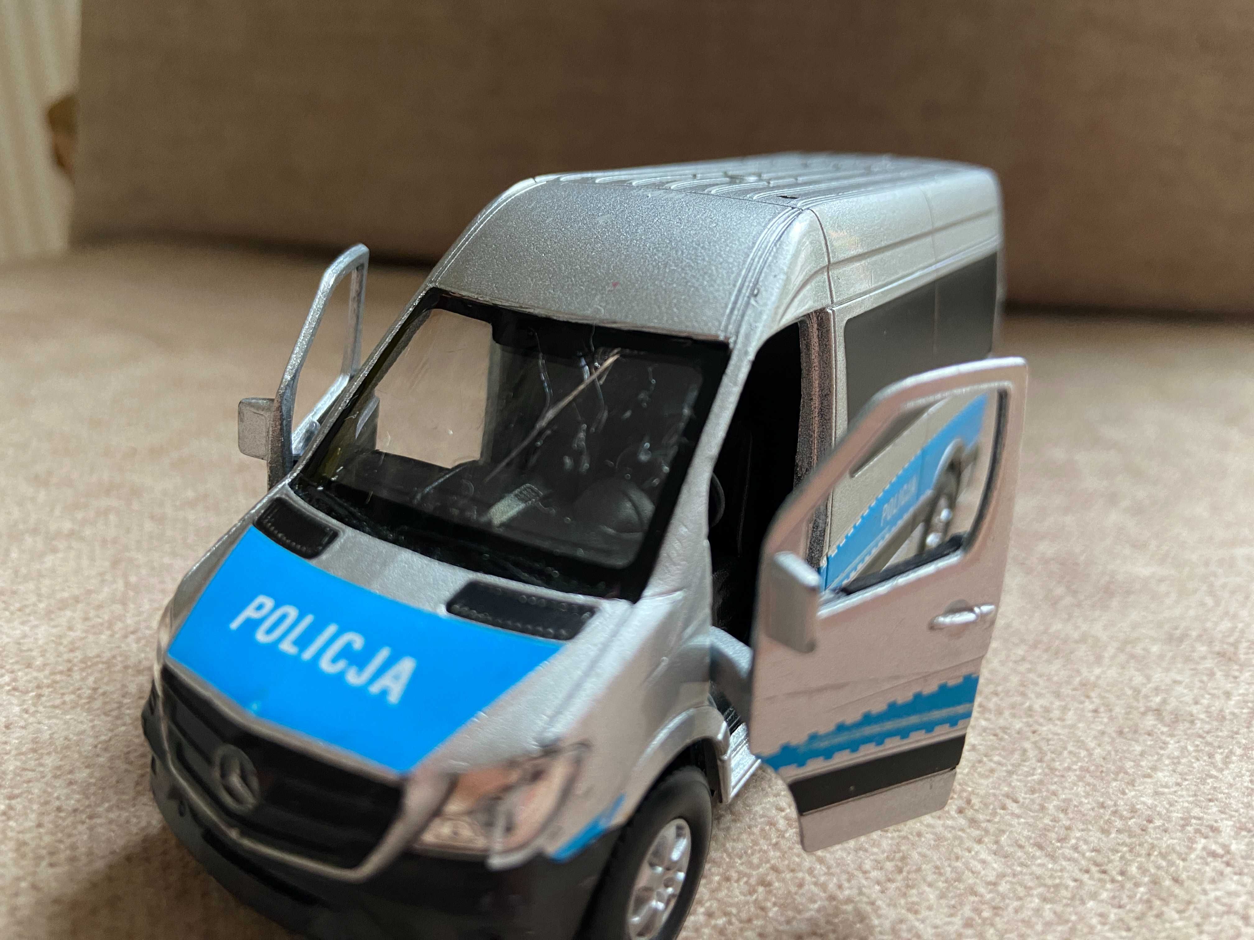 Welly Policja Autko zabawkowe Mercedes Benz Sprinter 1:32