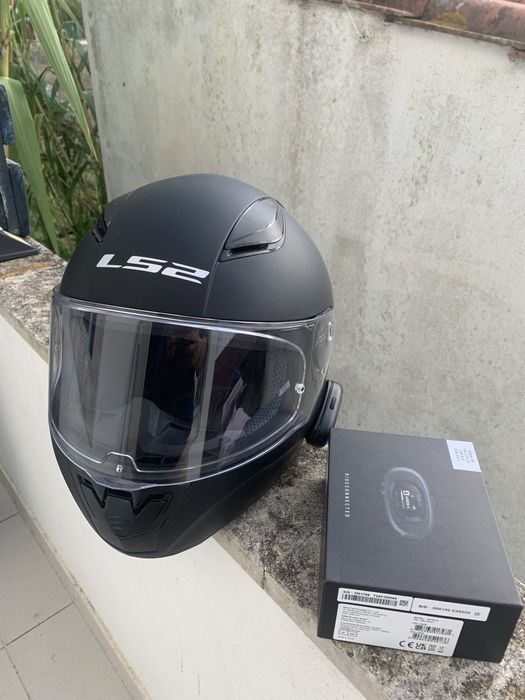 Capacete L52 na caixa com Bluetooth