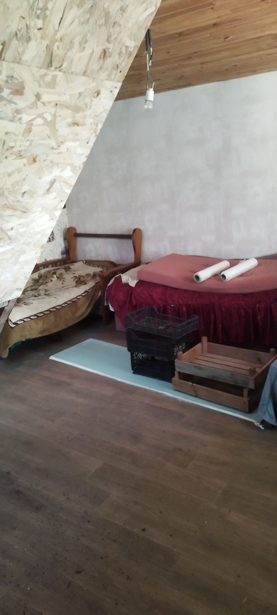 Будинок, земля під застройку