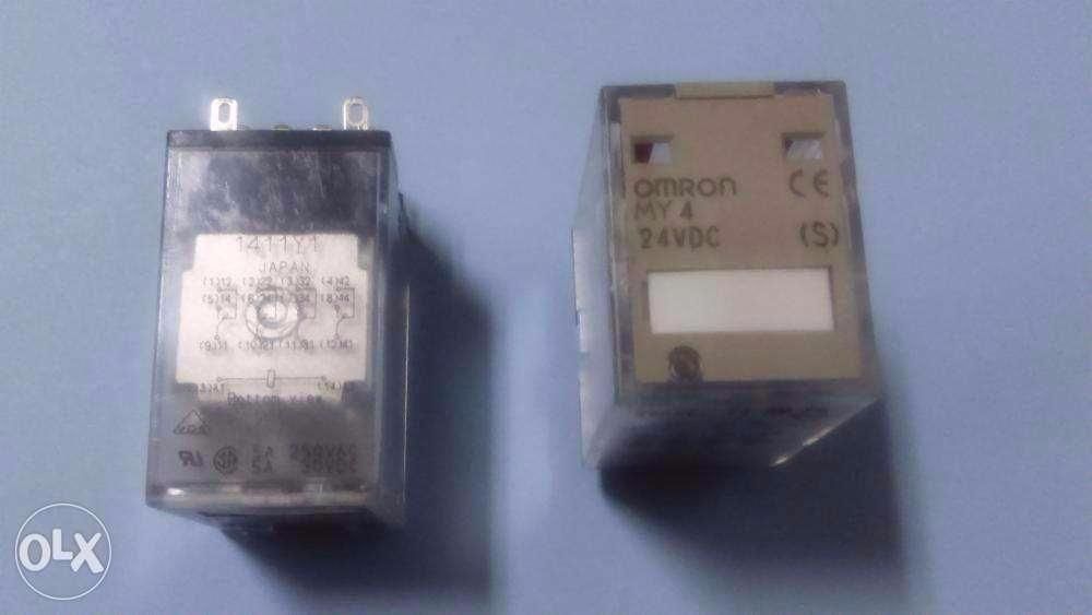 Relé Omron MY2 IN 110 / 120 VAC +Relé Omron MY4 24 VDC