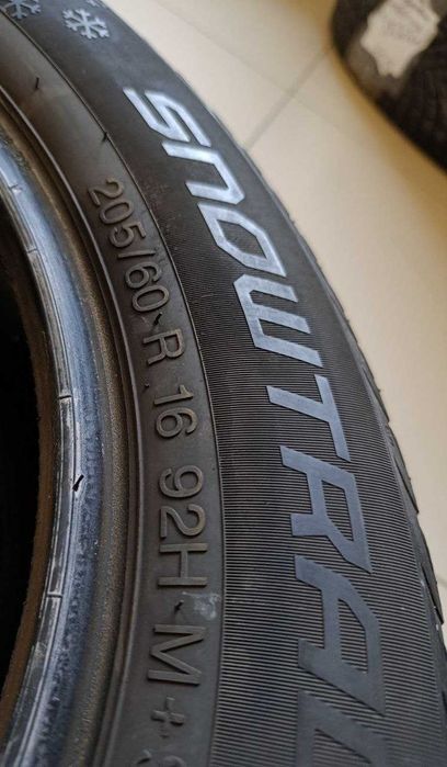 Пара шин б/у 205/60R16 92H Vredestein Snowtrac 5