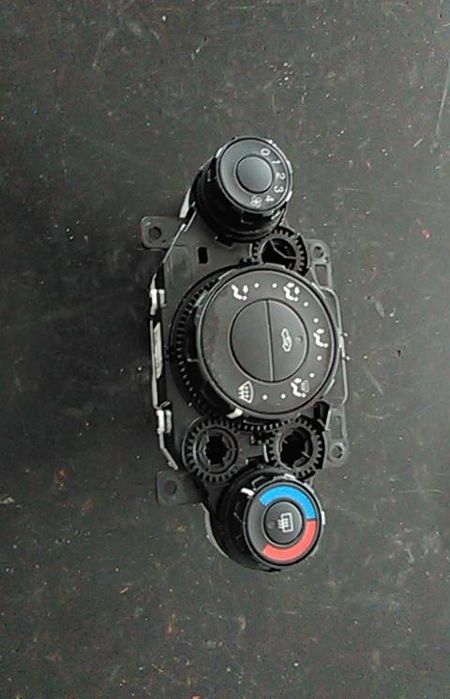Comando chauffage / sofagem FORD Fiesta VI (CB1, CCN)