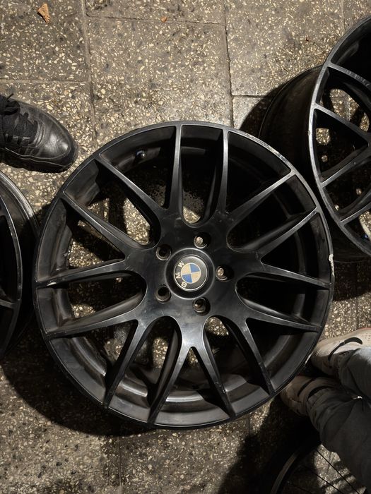 Felgi aluminiowe BMW E46 – używane 18 cali