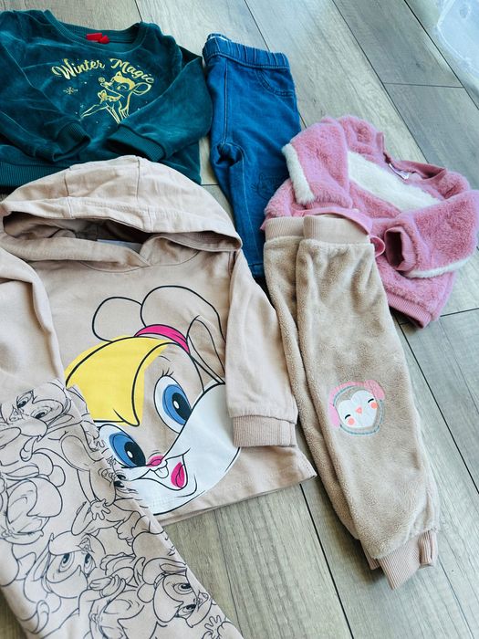 Ubranka dla dziewczynek