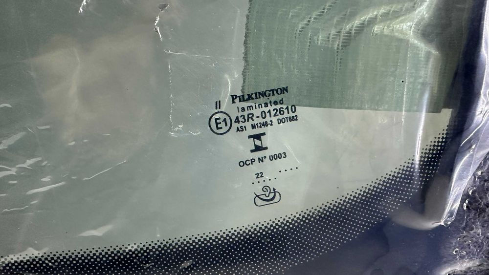 Skoda Octavia А8 (2020-) вітрове скло hud