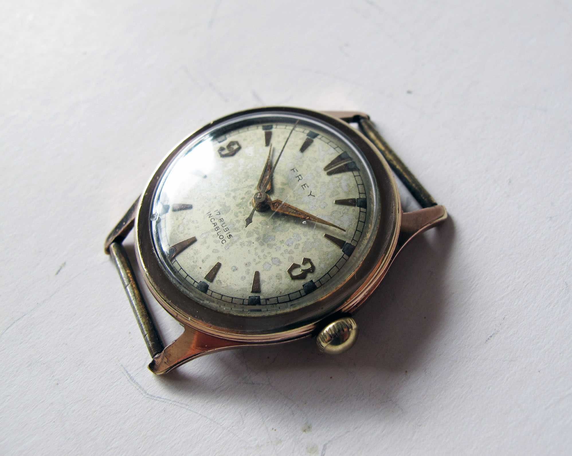 Zegarek Frey. Swiss Made.