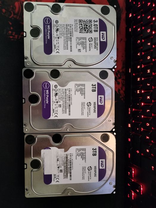 Жорсткий диск Western Digital Purple 3TB 5400rpm 256MB WD33PURZ