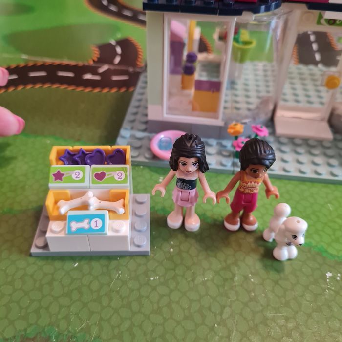 LEGO Friends 41007 - Salon dla zwierząt w Heartlake
