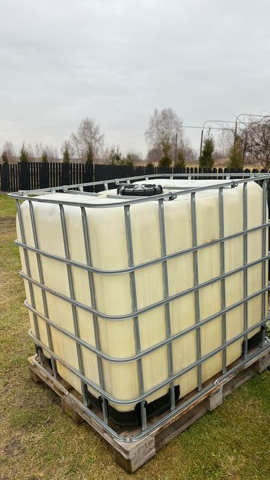 Бочка ємністю 1000літрів