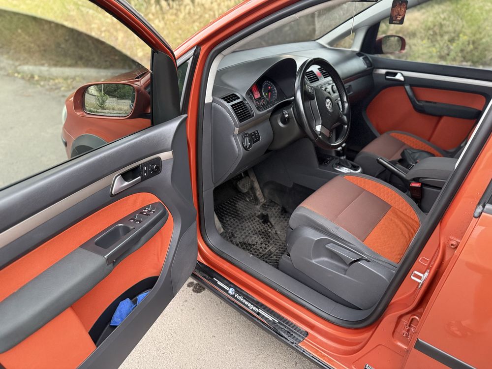 Vw touran 2008 avtomat офіціал!