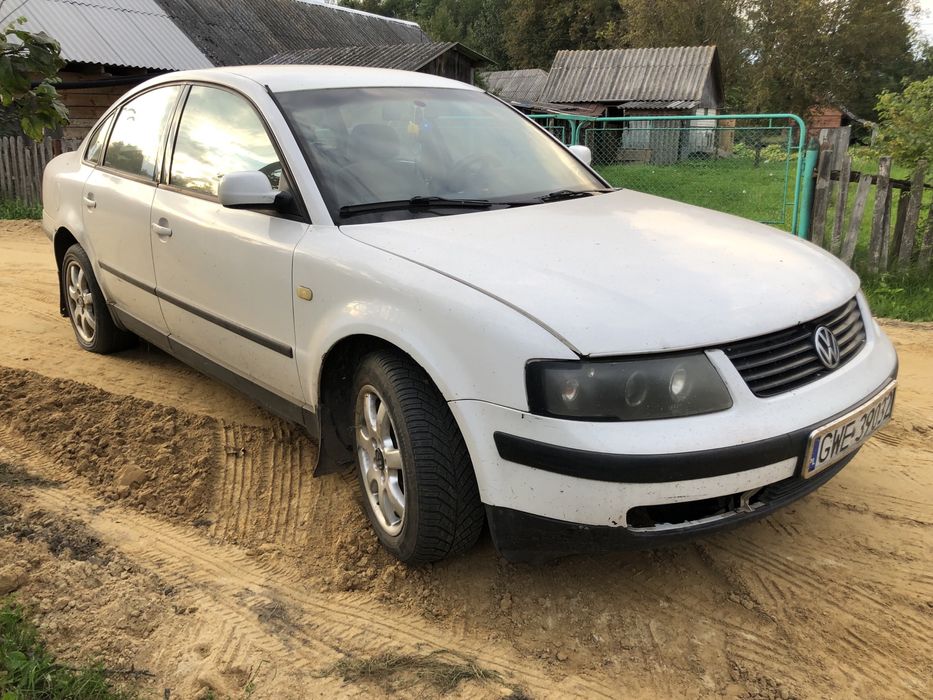 Разборка Пассат Б5 бампер фары салон двери Passat B5