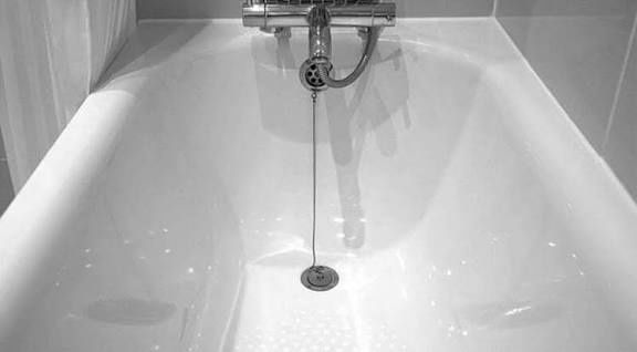 Блискучий результат за 2-3 години! Реставрація ванн, відновлення емалі