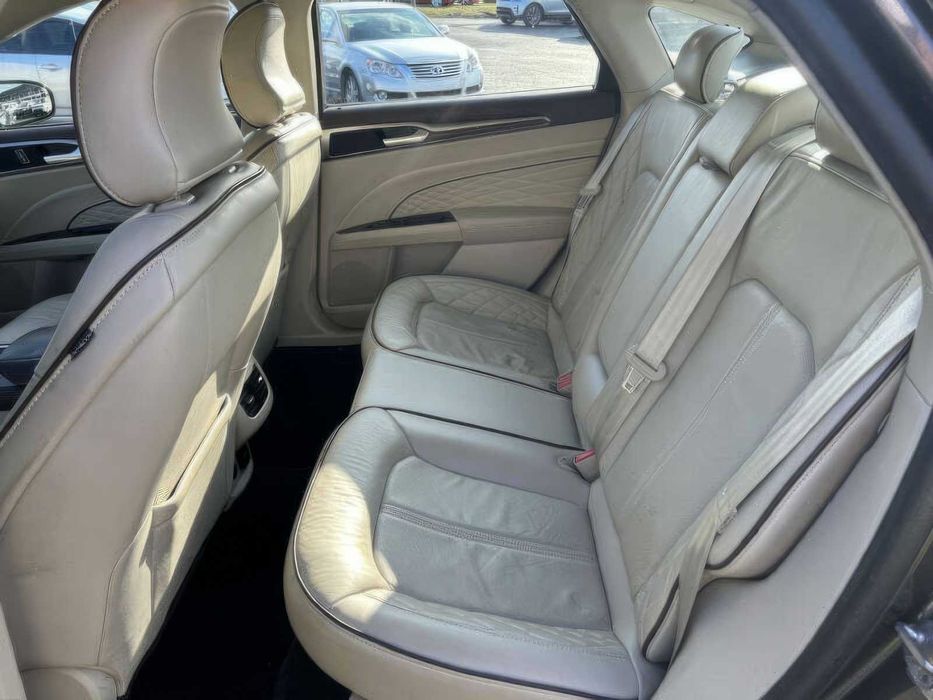 Ford Fusion Titanium      2017