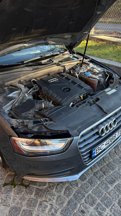 Audi A4 b8 2012р