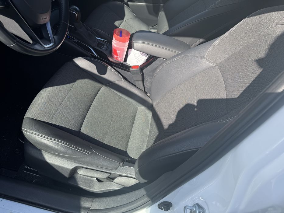 Toyota Corolla Comfort + Pack Sport 1.8