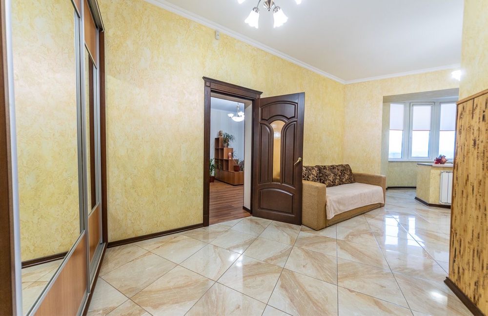 Посуточно квартира Оболонская набережная 3! отличная кв.-15-555.biz.ua