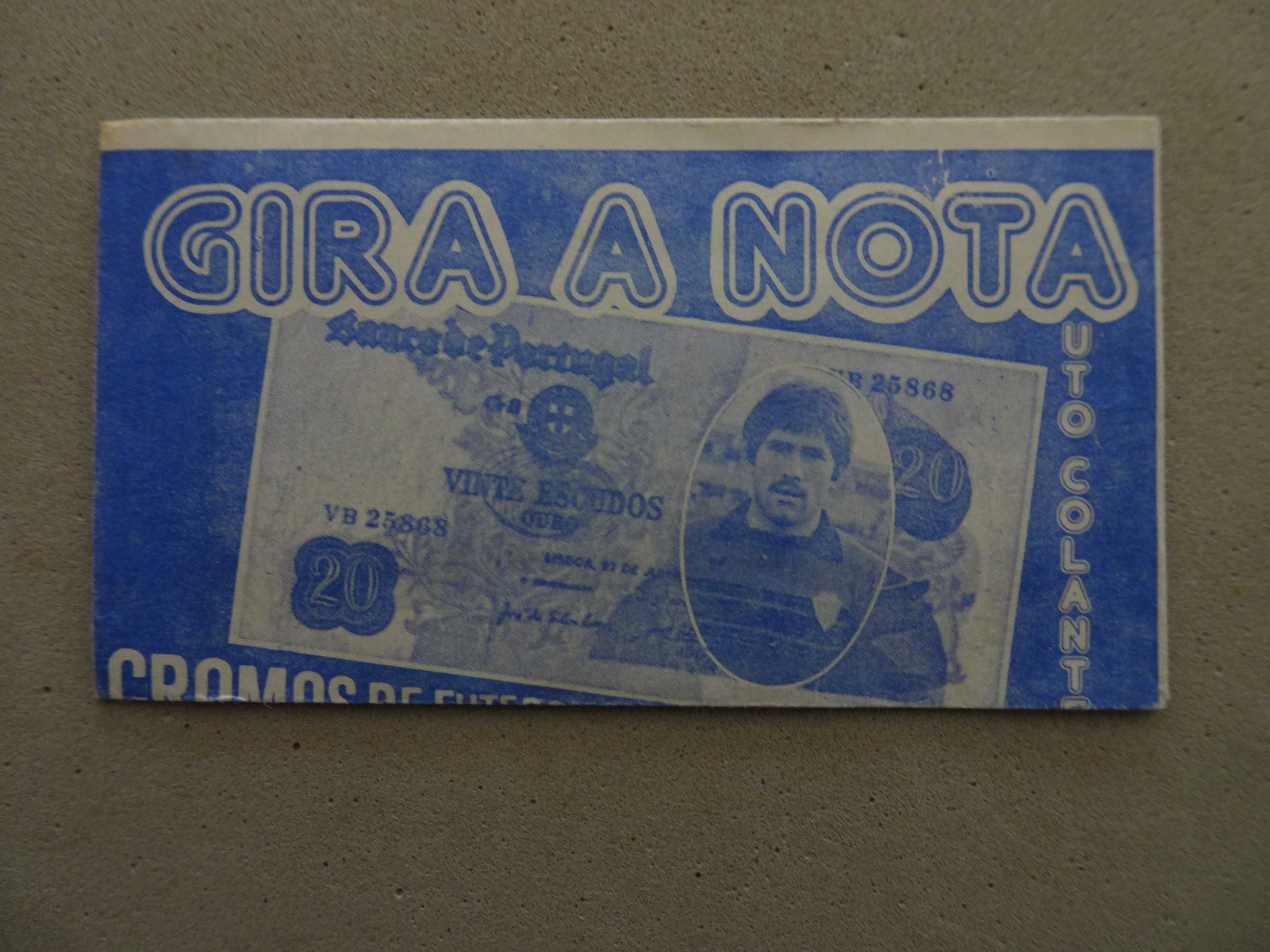 Carteira cromos fechada futebol Gira a Nota - Edições Mabilgráfica