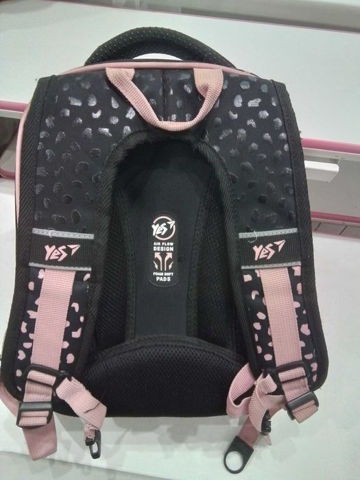 Рюкзак школьный ортопедический для девочек Kitty Wild Premium