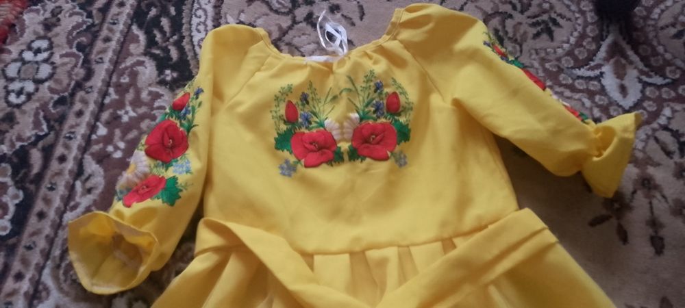 Сукня вишиванка.