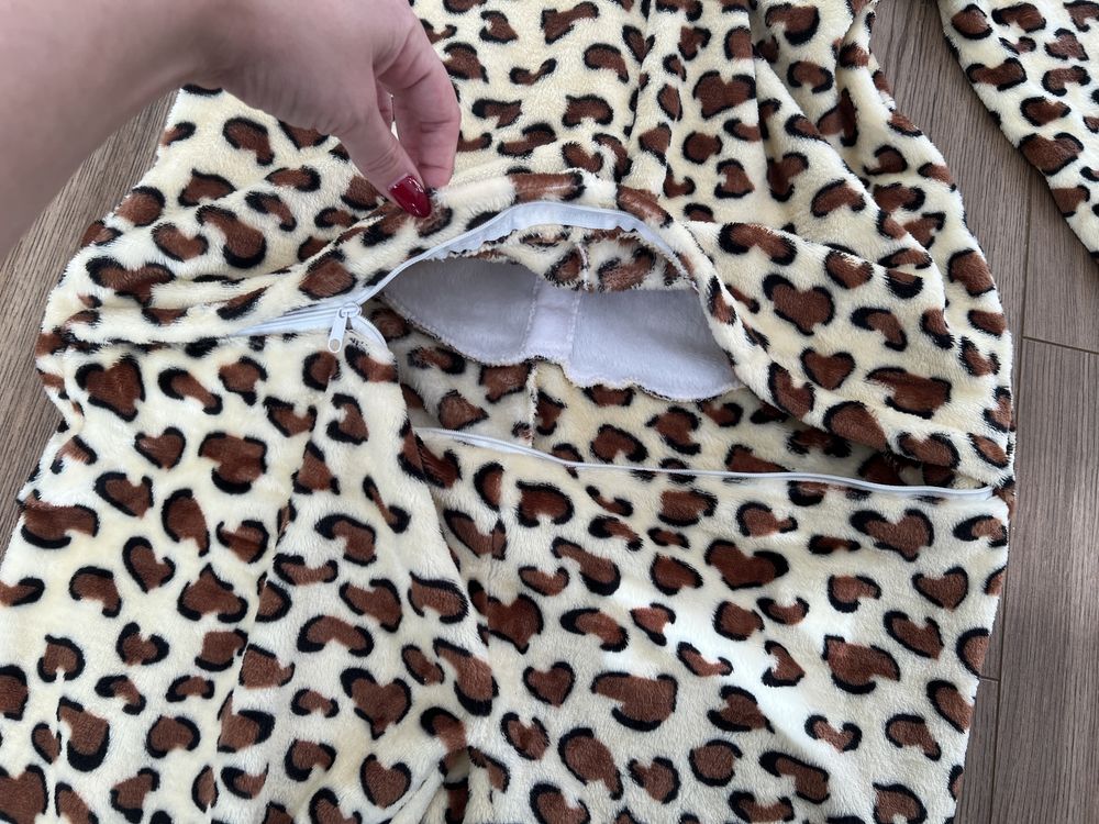 Onesie kigurumi strój M L pantera lampart piżama przebranie zebra