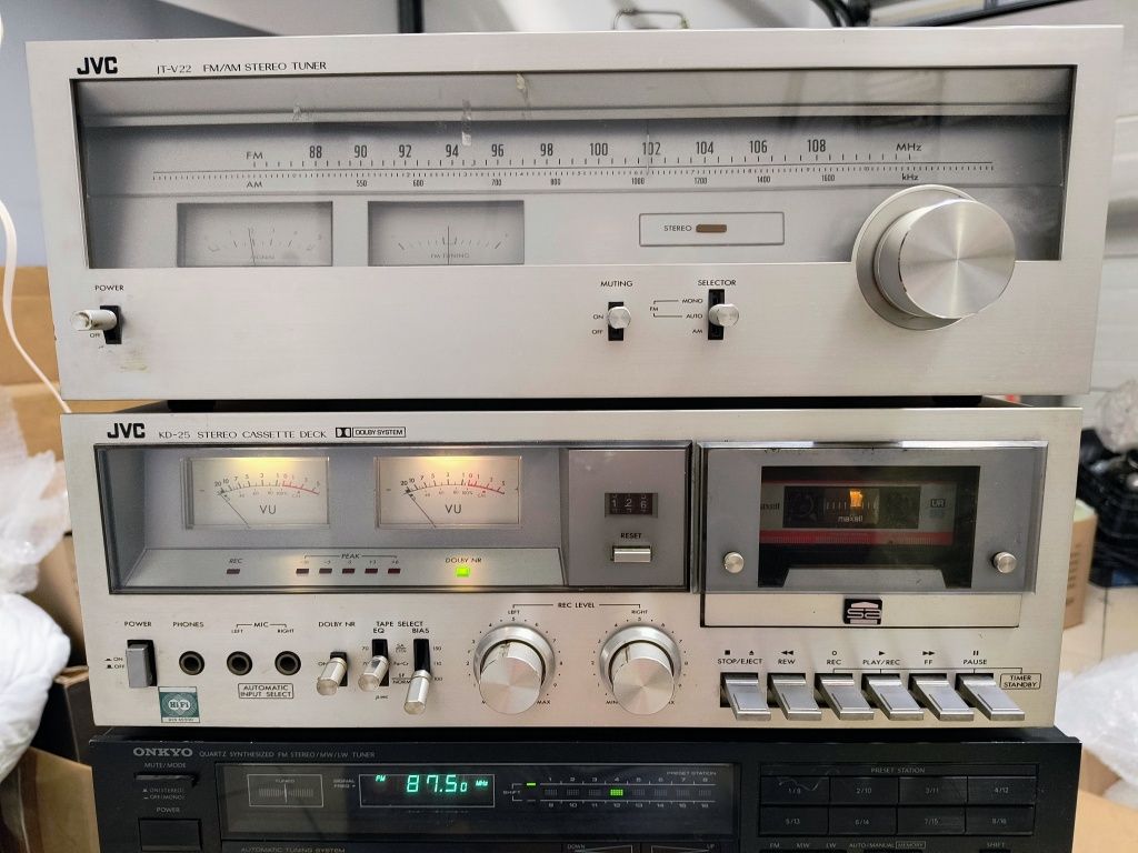 JVC JT-V22 tuner